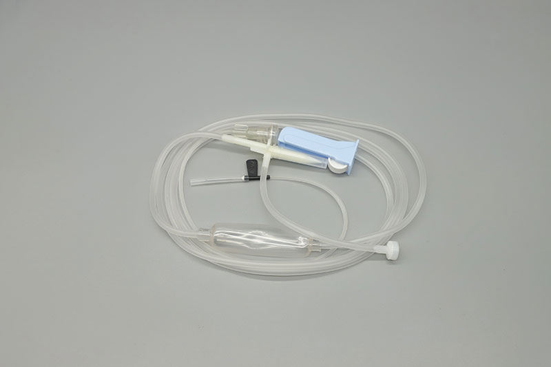 Disposable infusion set (excluding DEHP)
