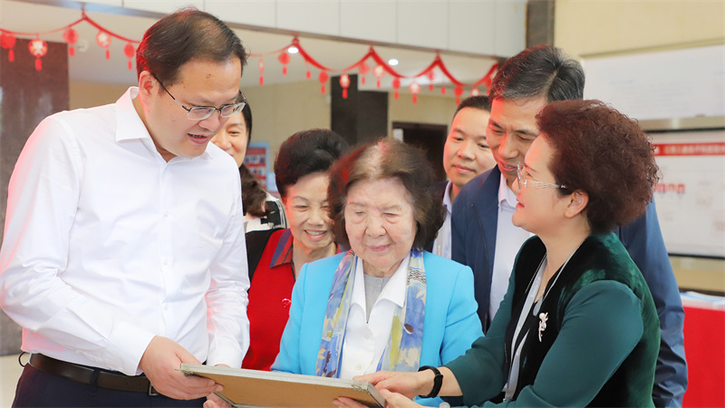 �ƶ����ʡ�(�й�)Ψһ�ٷ���վ